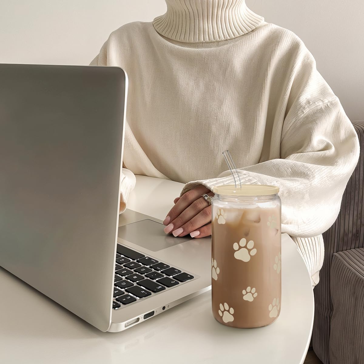 Paw Print 16oz Can Glass Tumbler with Acrylic Lid & Straw - Iced Coffee Cup for Women Cat Dog Mom, Aesthetic Cups Gifts for Birthday Christmas