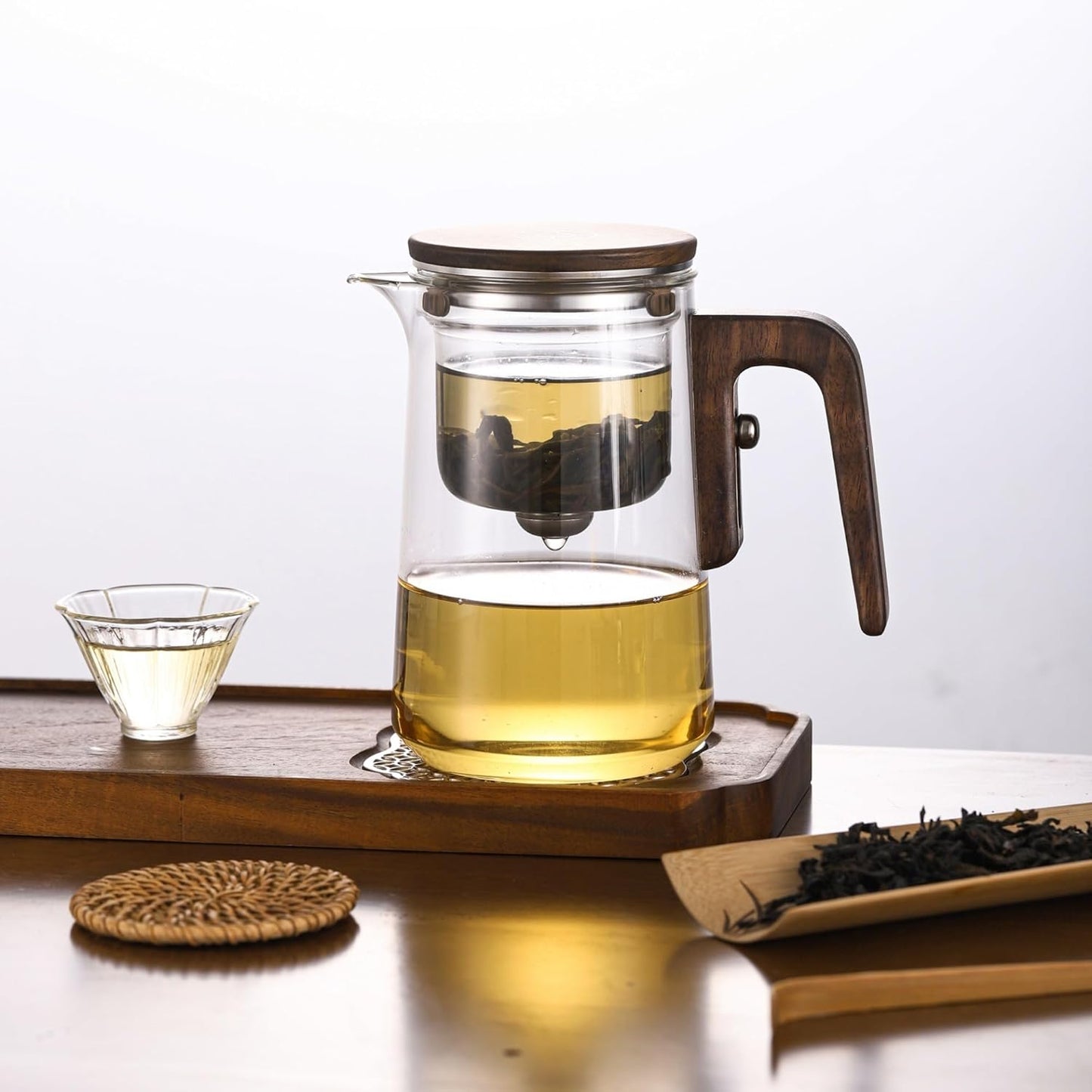 Enchanti Tea Pot, Magic Witchcraft Glass Tea Steepr, Detachable Loose Tea Glass Tea Infuser, Suitable for Loose Tea or Black Tea,Ideal Gift forTea Lovers, 27 Ounces (about 800 ml)