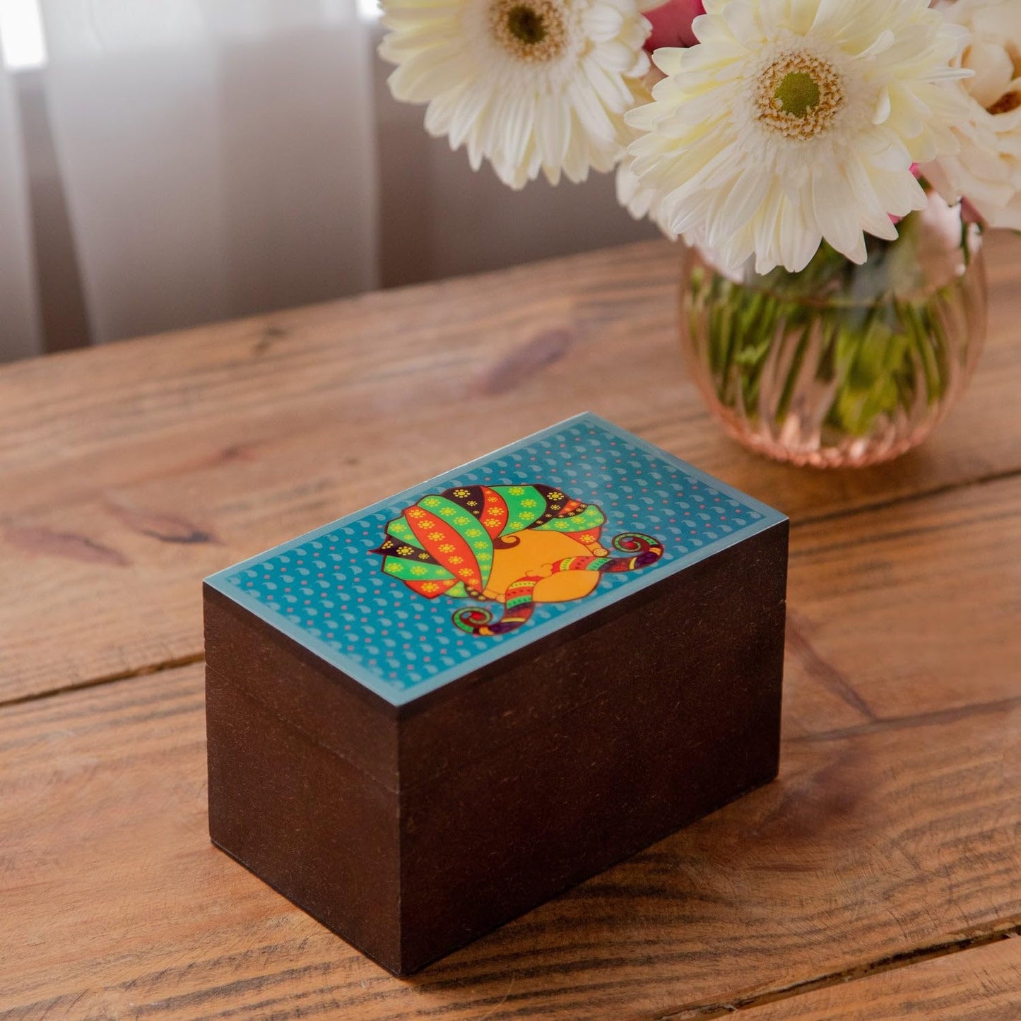 Octavius Urban Print Wooden Tea Sampler Box | Variety Pack Sampler | Perfect For Gifting & Thanksgiving - 6 Flavours & 30 Bags