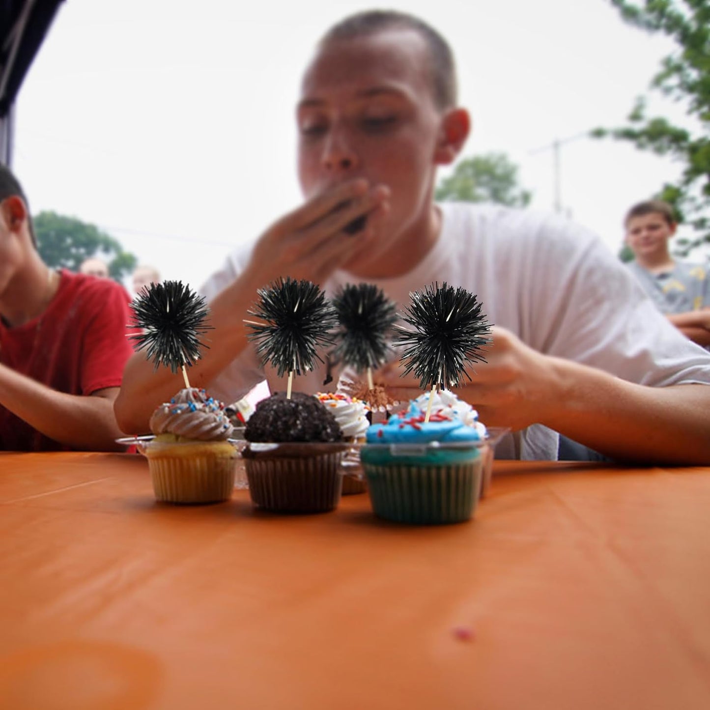 Gyufise 30Pcs Foil Firework Cupcake Toppers Sparkle Tinsel Cake Toppers Tinsel Drink Cake Decoration Cocktail Picks for Birthday Wedding Graduation Party Supplies Black