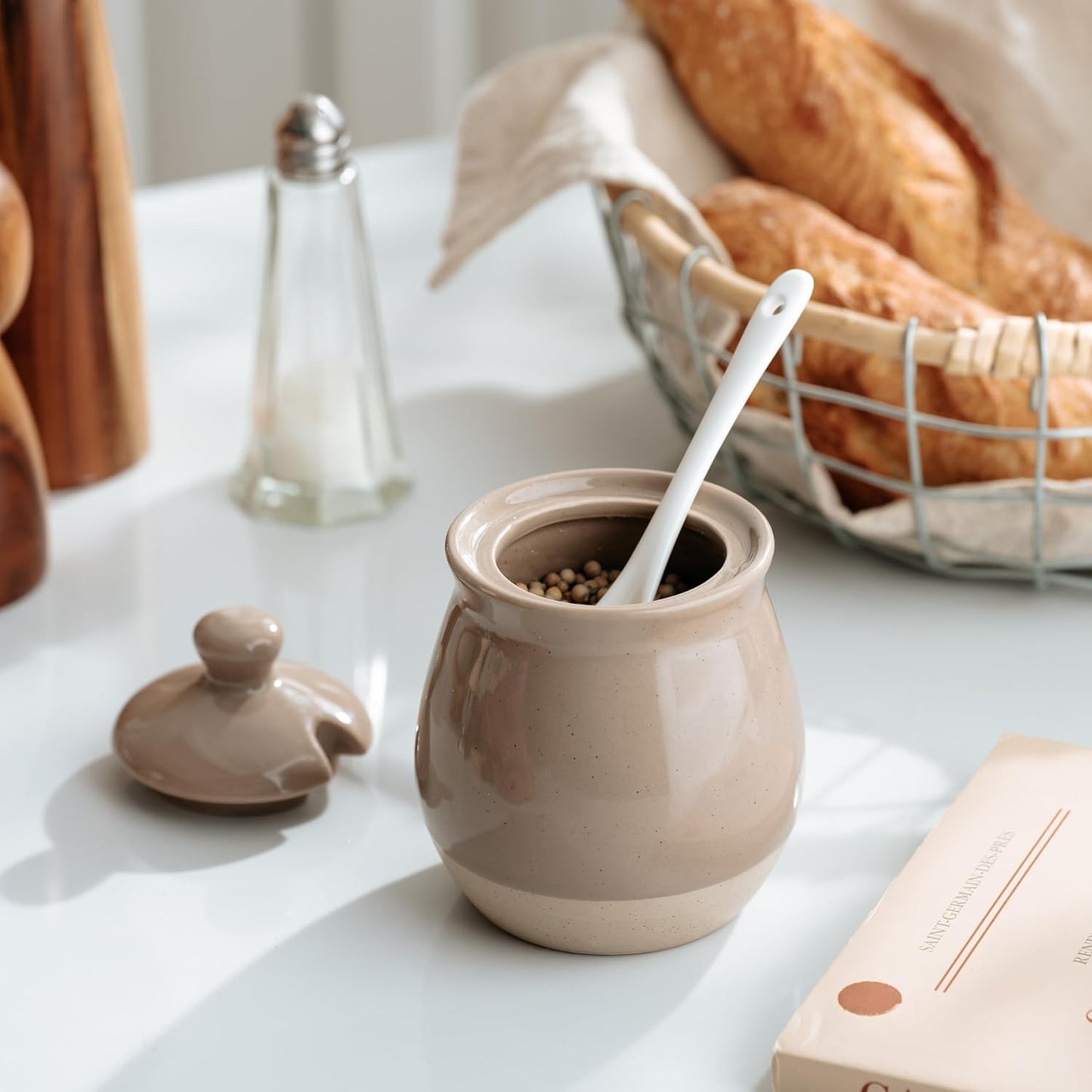 famiware Milkyway Sugar Bowl with Lid and Spoon, 10oz Ceramic Sugar Jar/Pot/Dispenser for Salt, Condiments, Spice, Seasonings, Sugar Container for Coffee Bar, Kitchen, and Countertop, Cinnamon Brown