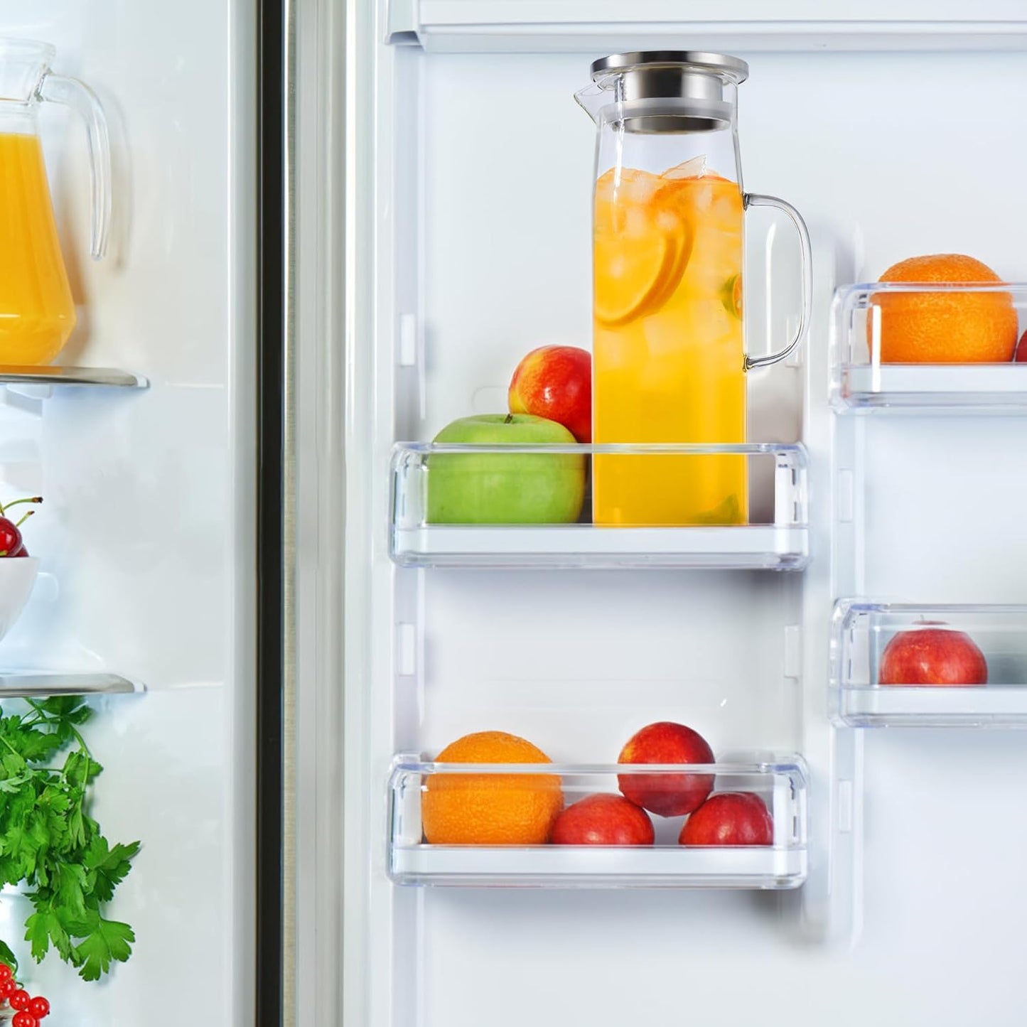 Joeyan 1.5 Liter 51oz Glass Pitcher with Lid, Fridge Door Glass Water Jug, Easy Clean Heat Resistant Water Carafe for Hot and Cold Beverages,Coffee, Iced Tea & Juice, Including Long-Handled Brush