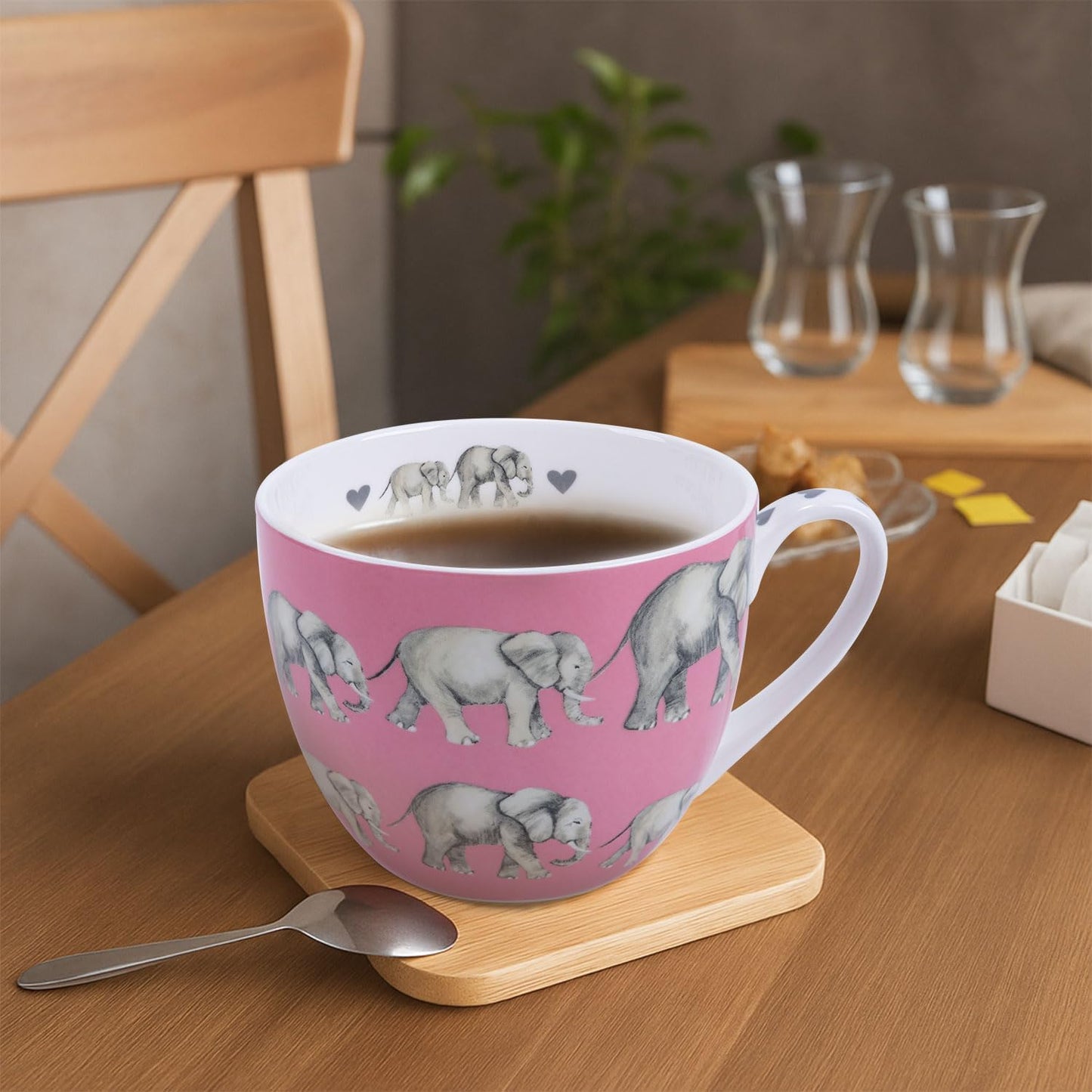 Premium 20 oz Bone China Elephant Hug Mug – Cute Elephant Design for Coffee & Tea, Ideal Holiday or Birthday Gift for Family and Friend, Designed in England by Harvest Green Studio