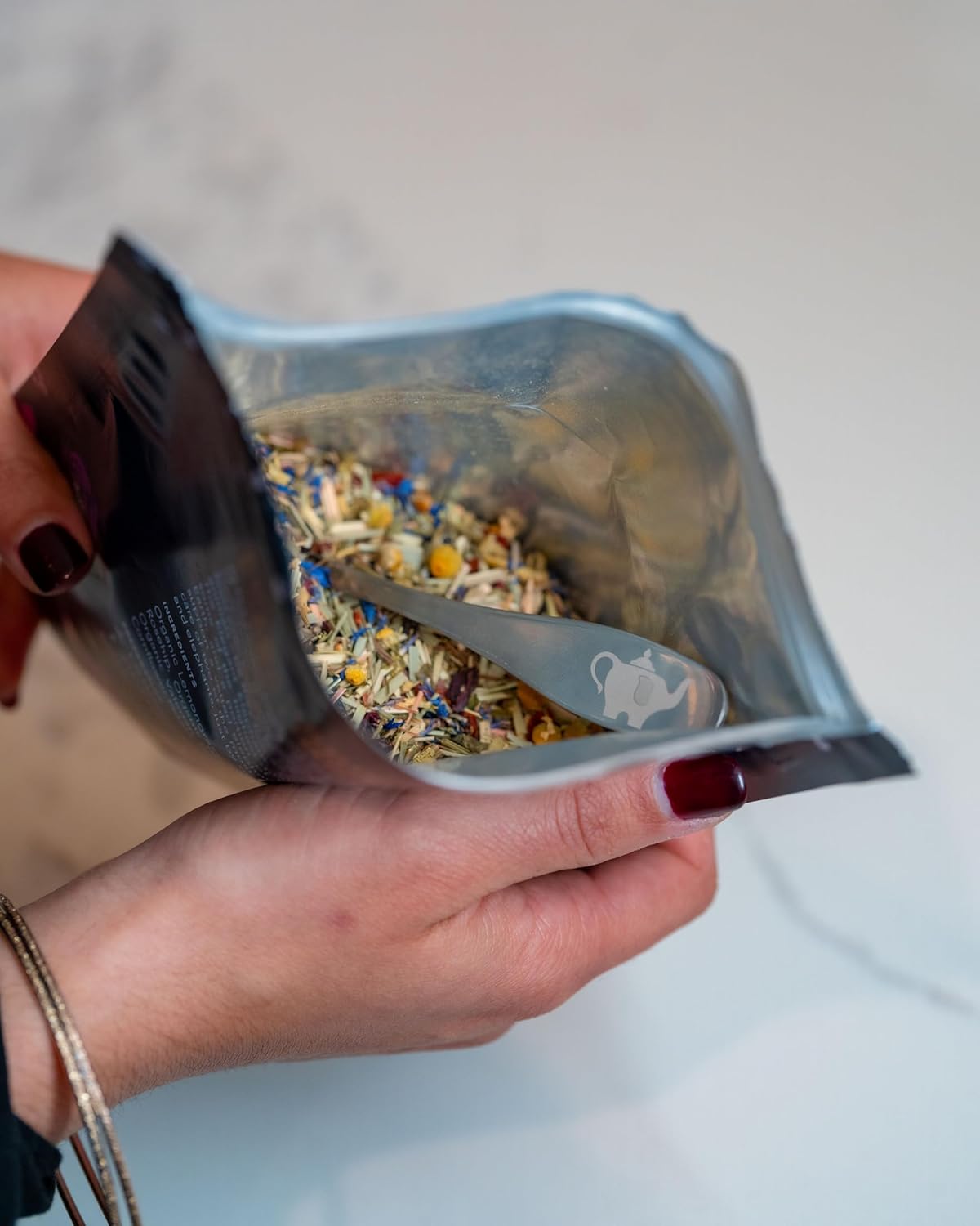 Luna Lullaby Sleep Tea, Organic Loose Leaf Herbal Tea – Calming, Relaxing Bedtime Tea – Chamomile, Valerian Root, Peppermint – 8 oz Resealable Bag (Makes 100 Cups) – The Elegant Elephant