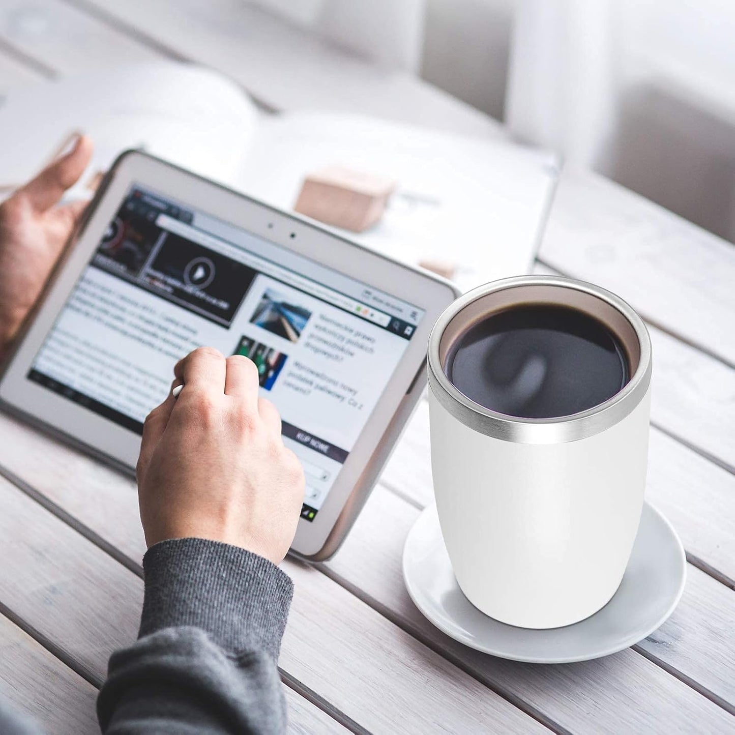 VEGOND Stainless Steel 12 oz Tumblers bulk Vacuum Insulated Double Wall Travel Tumbler with Lid and Straw Reusable Tumbler,White 12 pack