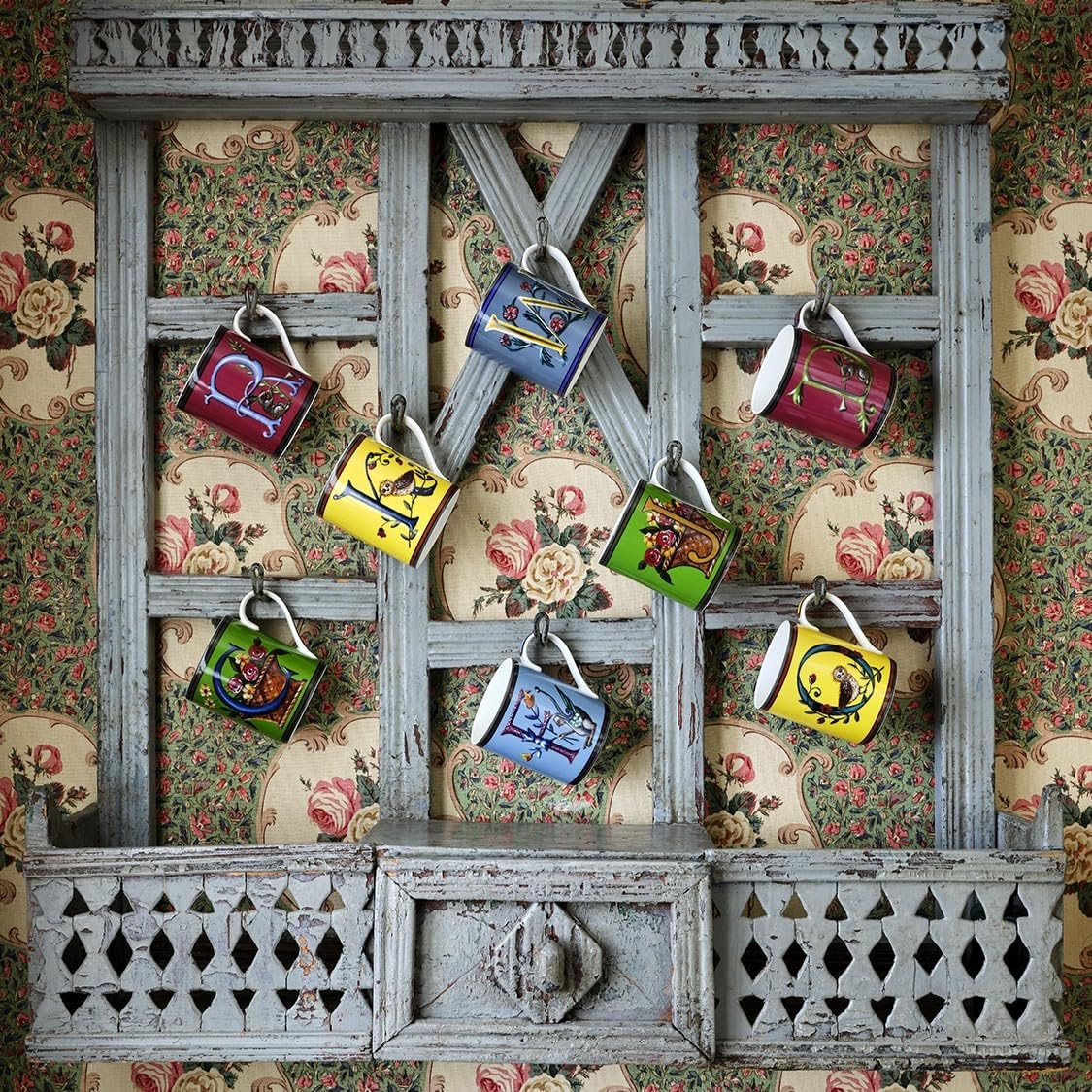 Spode Kit Kemp 12oz Mug in Fine China, N Initial - Custom Coffee Cup for Hot Beverages, Personalized Gift Idea for Her, Him, Friends, Coffee Lovers - Stylish Letter Mug for Daily Use, Dishwasher Safe