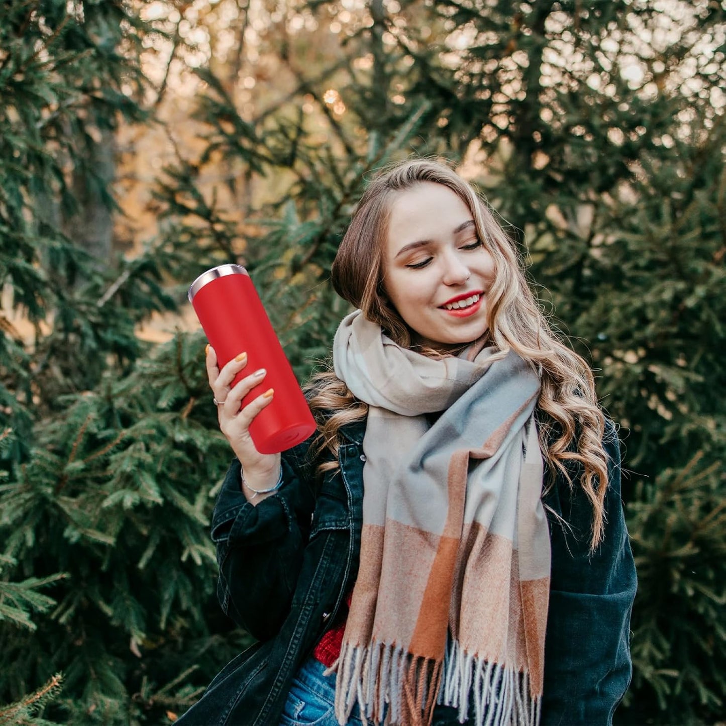 VEGOND 20 oz Stainless Steel Skinny Tumbler with Lids and Straws, 20oz Double Wall Insulated Slim Tumbler Cup for Cold Hot Drinks, Red 1 Pack