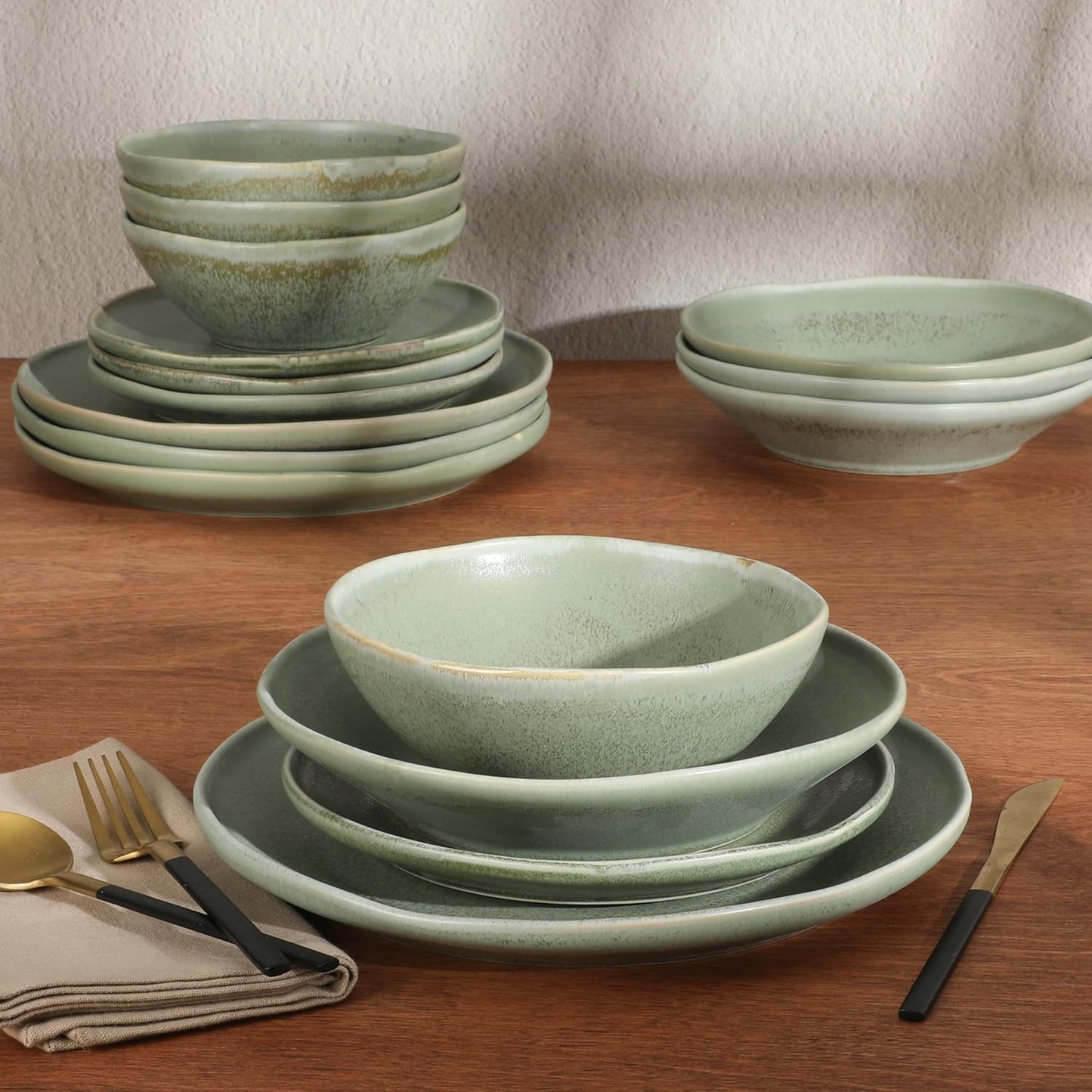 Gibson Elite Island Cove 16 Piece (Service for 4) Plates and Bowls Reactive Glaze Organic Round Dishes Stoneware Ceramic Dinnerware Set -Green