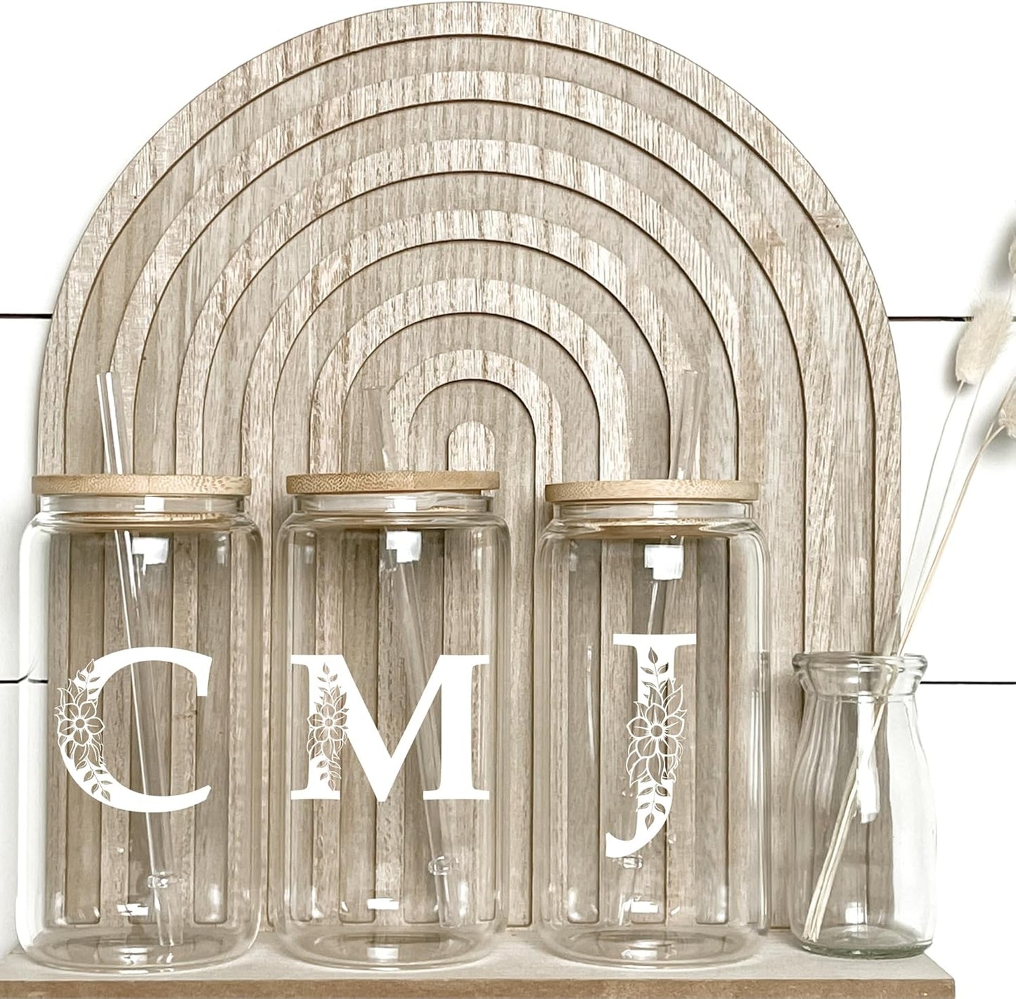 Personalized Gifts for Women, Monogrammed Glass Cups with Lids and Straws, Custom Tumbler, Cute Customized Mug, Aesthetic Stuff, Initial Iced Coffee Cup, Drinking Glasses, Birthday Teacher Gifts, C