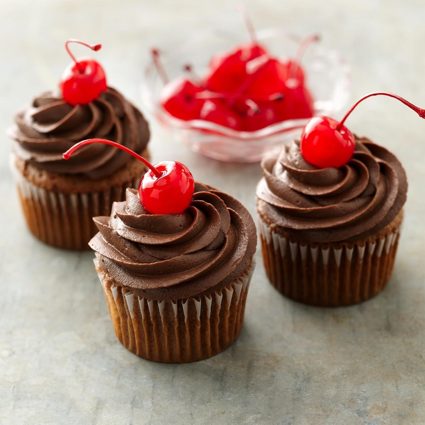 Betty Crocker Favorites Super Moist Butter Recipe Yellow Cake Mix, 13.25 oz (Pack of 12)