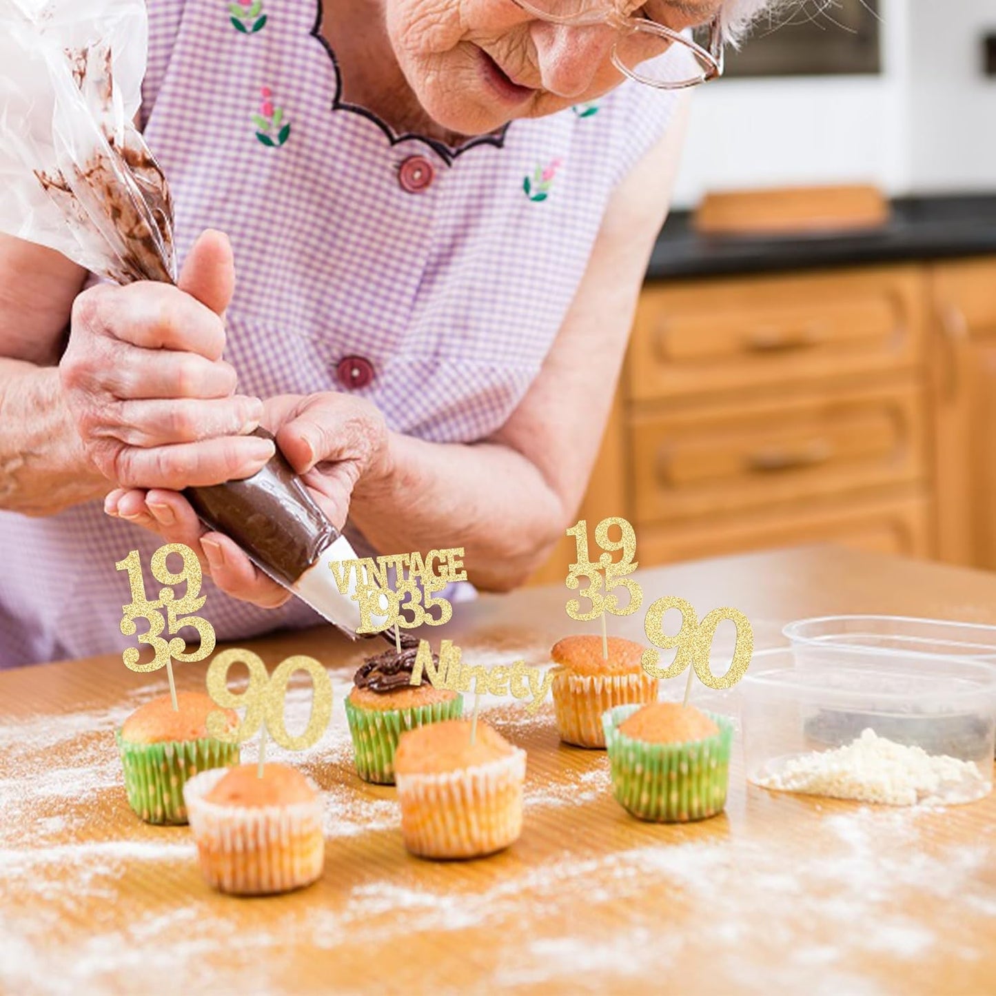 Gyufise 24Pcs 90th Birthday Cupcake Toppers Glitter Cheers to 90 Fabulous Ninety Vintage 1935 Cupcake Picks 90th Birthday Wedding Anniversary Party Cake Decorations Supplies Gold